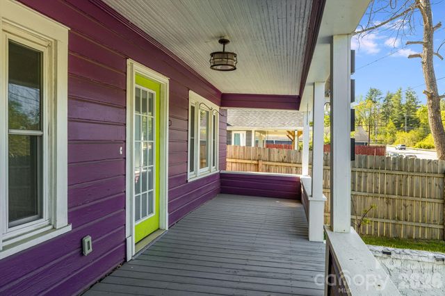 1148 Charlotte Highway, Fairview, NC 28730