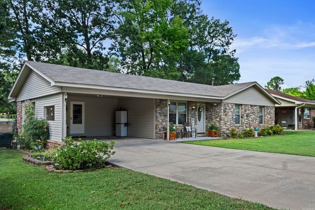 3401 Vickie Drive, Bryant, AR 72022