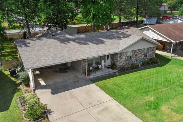 3401 Vickie Drive, Bryant, AR 72022