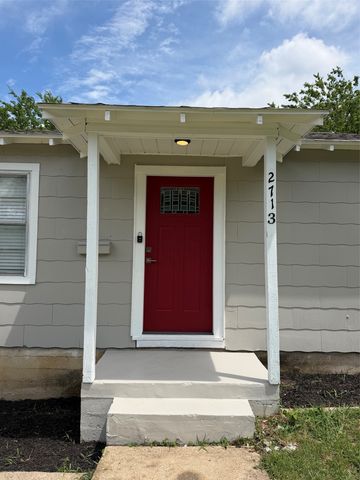 2713 Hanger Avenue, Fort Worth, TX 76105