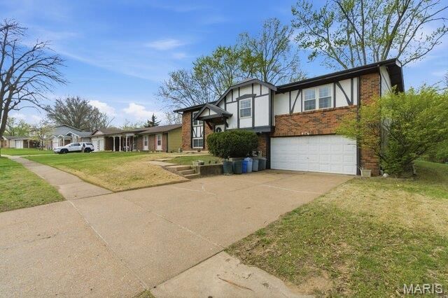 6268 Lake Paddock Drive, Unincorporated, MO 63033