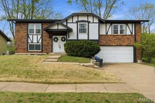 6268 Lake Paddock Drive, Unincorporated, MO 63033