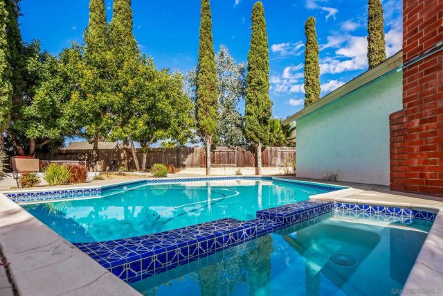 13010 Roundup Ave, San Diego, CA 92129