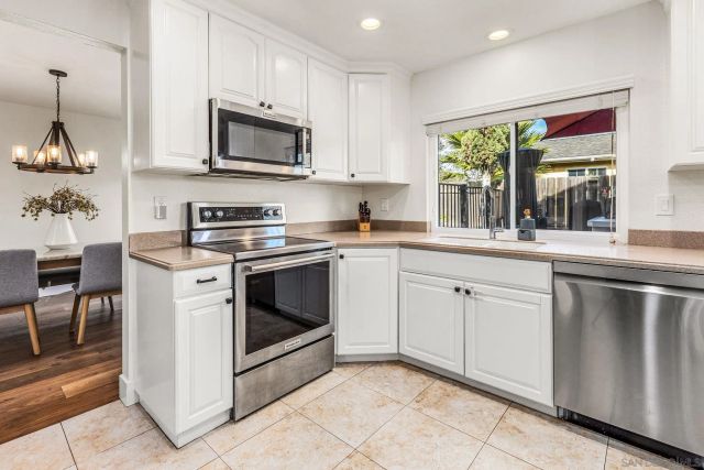 13010 Roundup Ave, San Diego, CA 92129