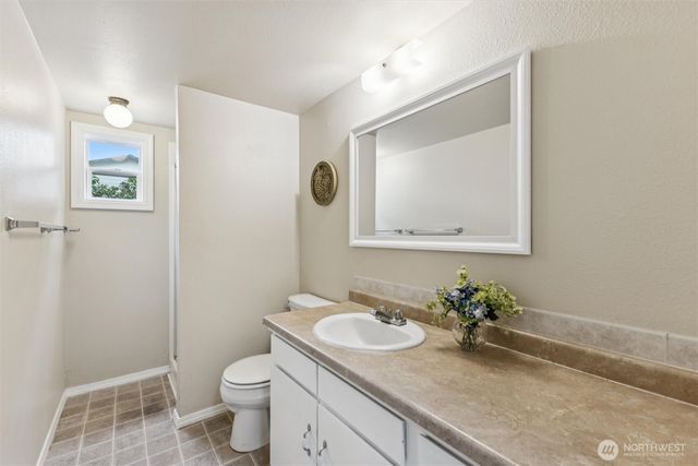10714 NW 22nd Avenue, Vancouver, WA 98685