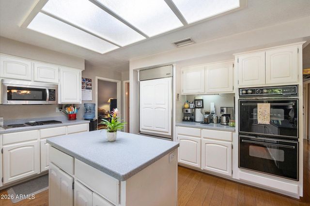 84 E BUENA VISTA Drive, Tempe, AZ 85284