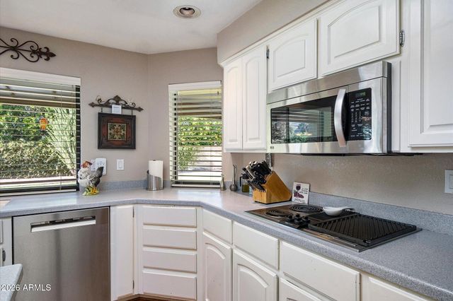 84 E BUENA VISTA Drive, Tempe, AZ 85284