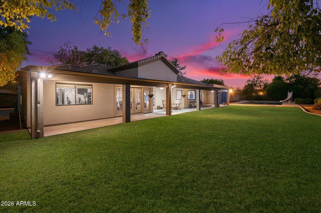 84 E BUENA VISTA Drive, Tempe, AZ 85284