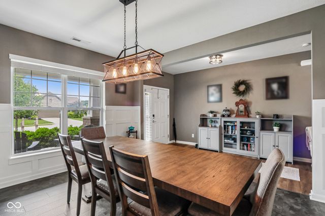 10137 Pepper Tree Lane, Noblesville, IN 46060