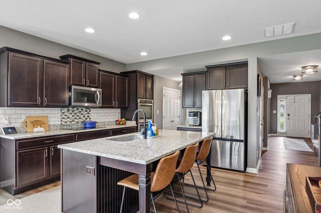 10137 Pepper Tree Lane, Noblesville, IN 46060