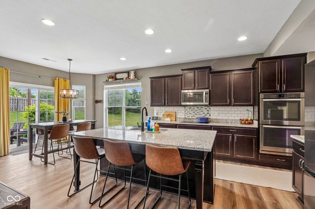 10137 Pepper Tree Lane, Noblesville, IN 46060