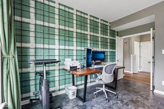 10137 Pepper Tree Lane, Noblesville, IN 46060