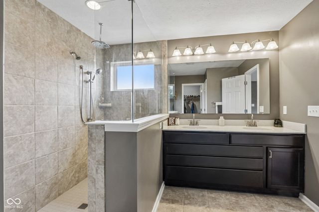 10137 Pepper Tree Lane, Noblesville, IN 46060