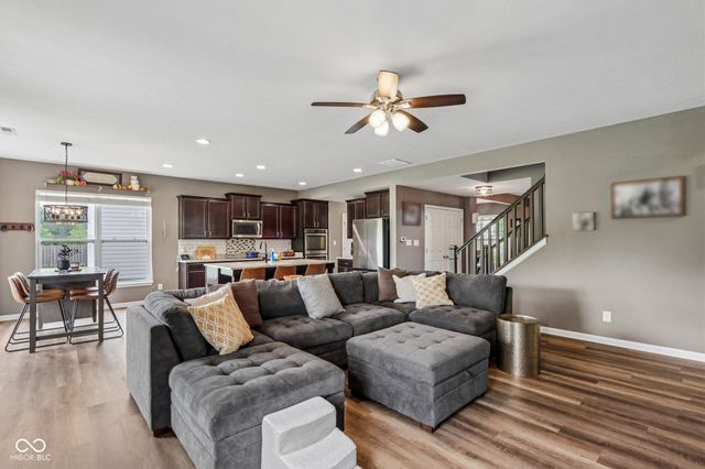 10137 Pepper Tree Lane, Noblesville, IN 46060
