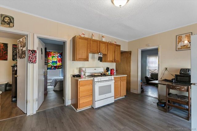 181 James Street, New Haven, CT 06513