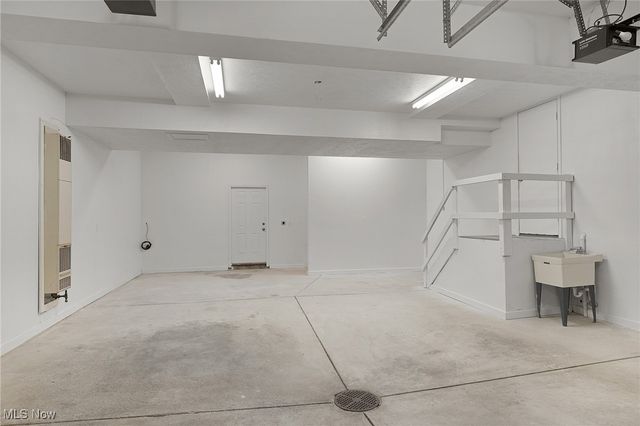 4654 Brookwood Drive, Brooklyn, OH 44144