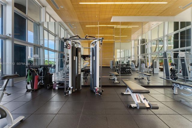 3470 E Coast Ave H1903, Miami, FL 33137