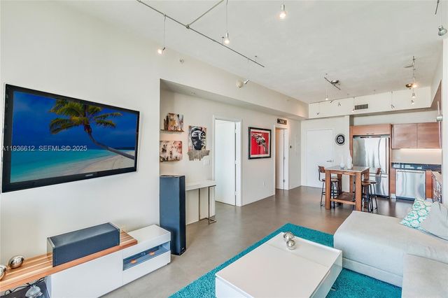 3470 E Coast Ave H1903, Miami, FL 33137