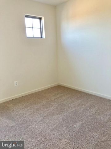 124 TOLOCKA TER NE, Leesburg, VA 20176