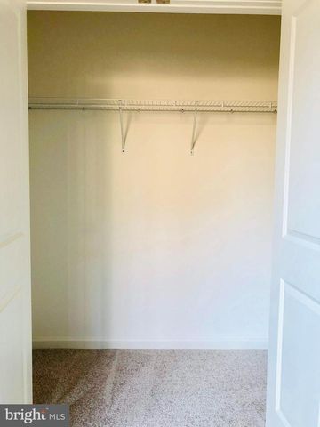 124 TOLOCKA TER NE, Leesburg, VA 20176