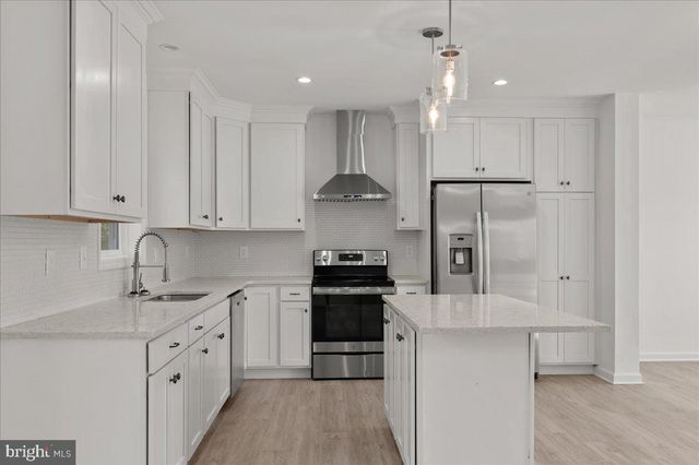 114 MEADOW WAY, Winchester, VA 22602