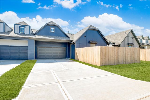 407 Legacy Point A, Sealy, TX 77474