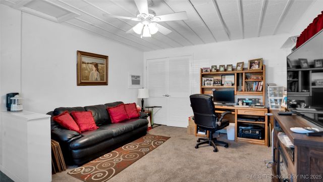 912 Maxwell NW, Ardmore, OK 73401