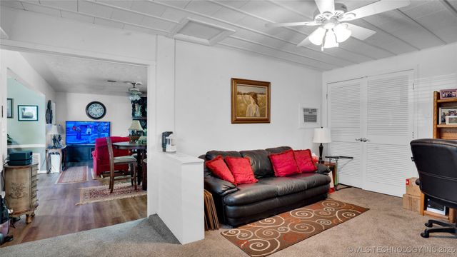 912 Maxwell NW, Ardmore, OK 73401