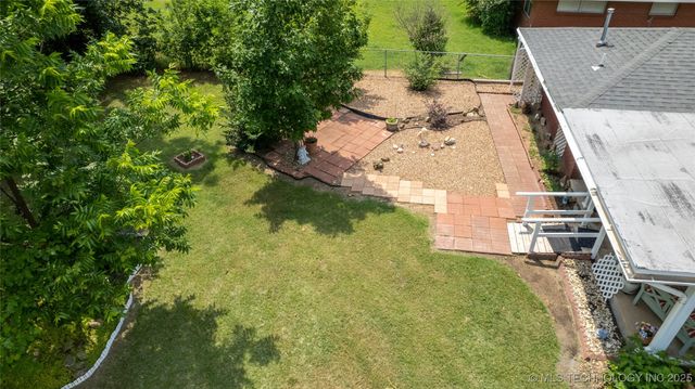 912 Maxwell NW, Ardmore, OK 73401