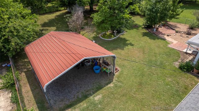 912 Maxwell NW, Ardmore, OK 73401