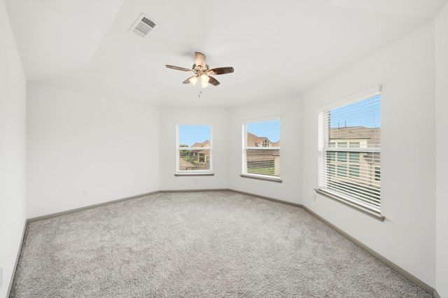 1911 Sapphire Pines Lane, Richmond, TX 77469