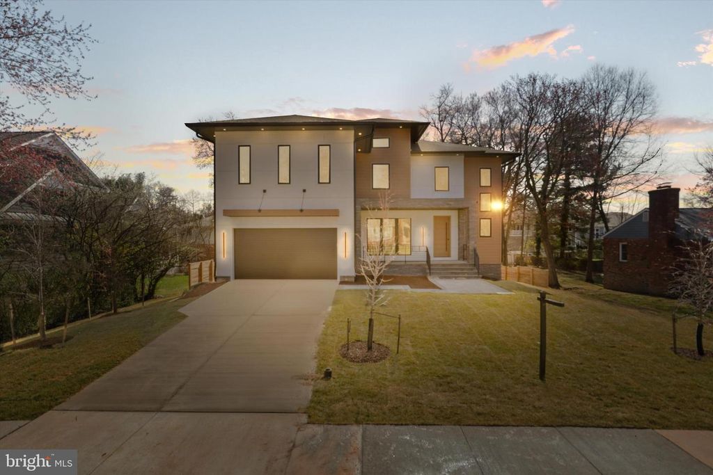 310 JOHNSON ST SW, Vienna, VA 22180