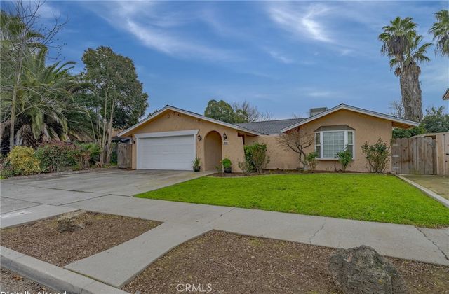 466 Columbia, Merced, CA 95340