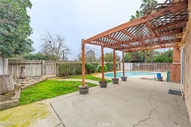 466 Columbia, Merced, CA 95340