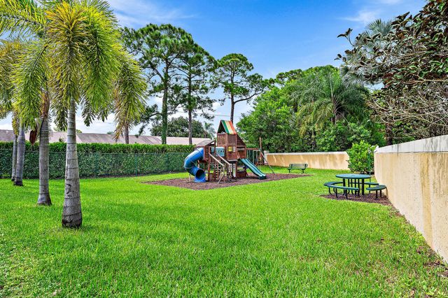 123 Augusta Court, Jupiter, FL 33458