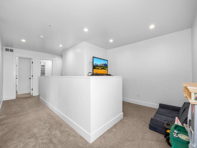 584 W 620 N, Centerville, UT 84014