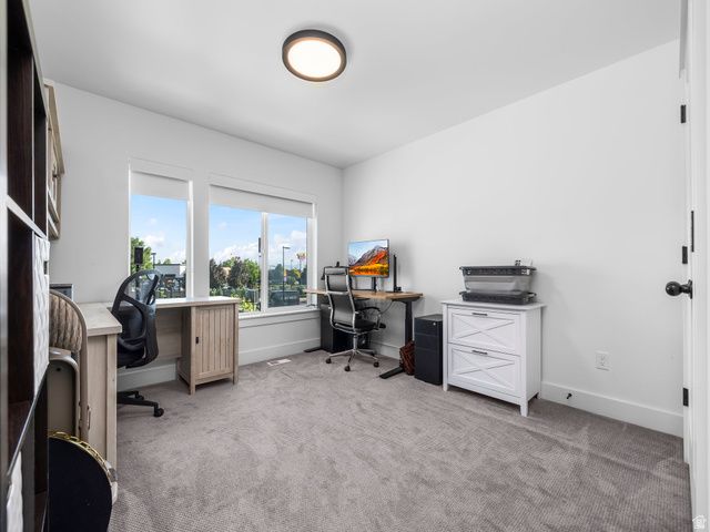 584 W 620 N, Centerville, UT 84014