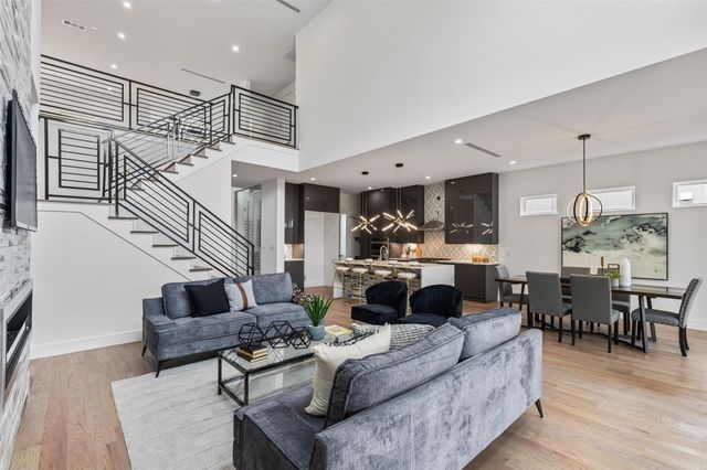 4711 Cowan Avenue, Dallas, TX 75209