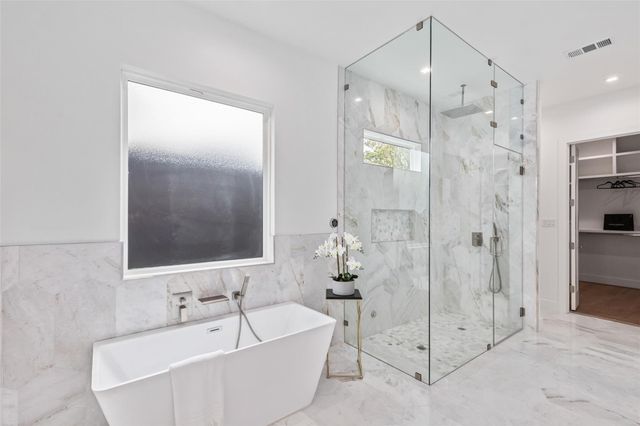 4711 Cowan Avenue, Dallas, TX 75209