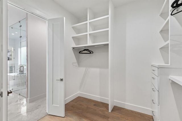 4711 Cowan Avenue, Dallas, TX 75209