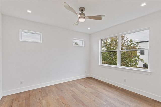 4711 Cowan Avenue, Dallas, TX 75209