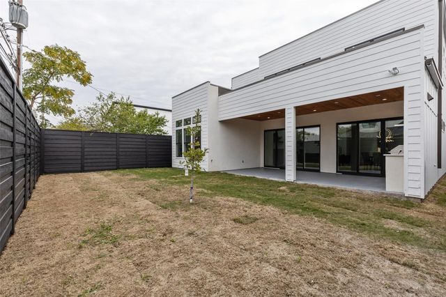 4711 Cowan Avenue, Dallas, TX 75209
