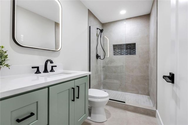 72 Country Place Court, Alpharetta, GA 30005