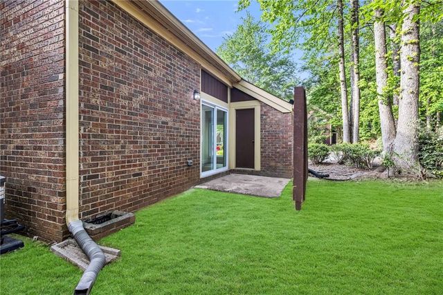 72 Country Place Court, Alpharetta, GA 30005