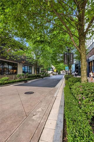 72 Country Place Court, Alpharetta, GA 30005