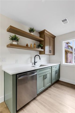 72 Country Place Court, Alpharetta, GA 30005