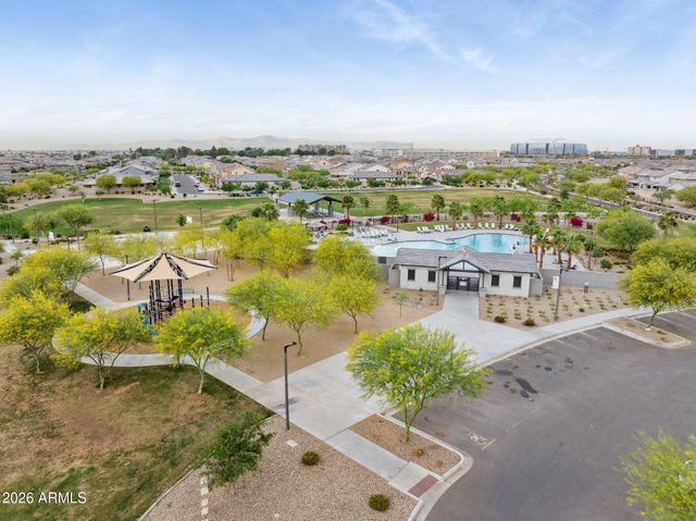 5835 N 88TH Lane, Glendale, AZ 85305