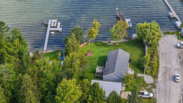 9850 S Perrins Landing Drive, Solon Twp, MI 49684