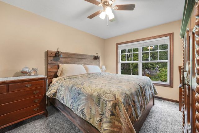 9850 S Perrins Landing Drive, Solon Twp, MI 49684