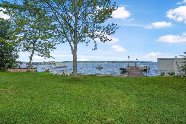 9850 S Perrins Landing Drive, Solon Twp, MI 49684